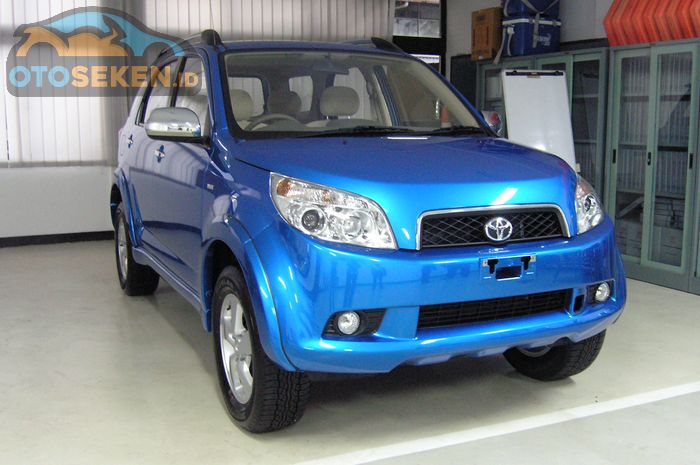 Harga Toyota Rush 2010 Bekas