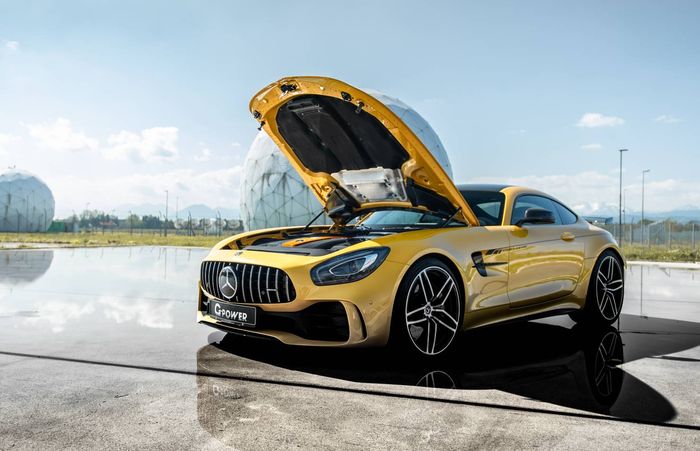 Mesin standar AMG GT R bisa tembus tenaga 577 dk dan torsi 700 Nm