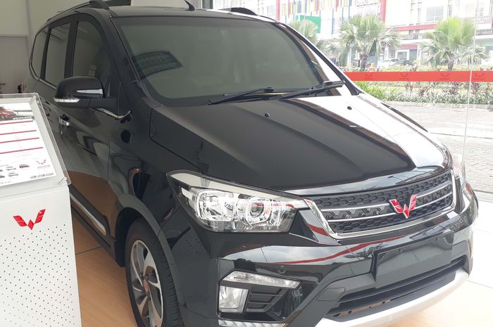 Wuling Confero S 1.5L