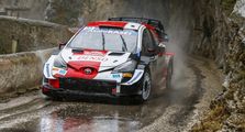 Pakai Toyota Yaris, Sebastien Ogier dan Elfyn Evans Saling Kejar di Reli Monte Carlo 2021