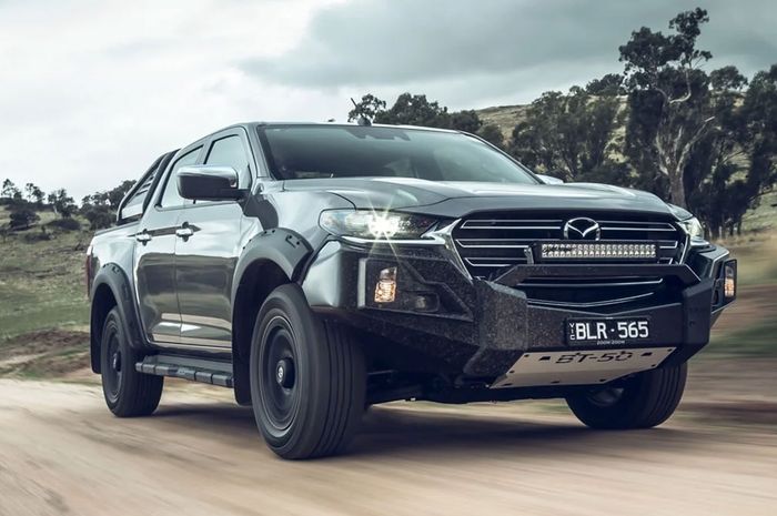 Mazda BT-50 Thunder.