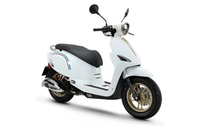 Ada aura sporti terpancar dari konsepnya yang klasik