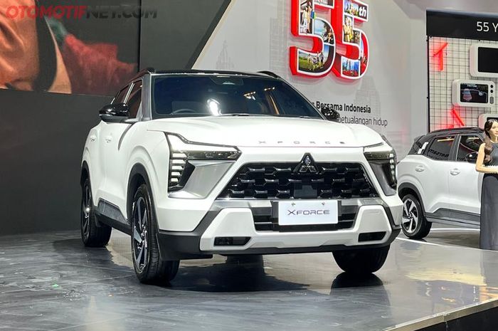 Kisaran harga Mitsubishi Xforce spesial 55th Anniversary Edition tahun 2026.