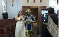Bikin Salah Fokus, Nikah di Gereja Pakai Wearpack Valentino Rossi, Beneran The Doctor, Apa Fans Beratnya?