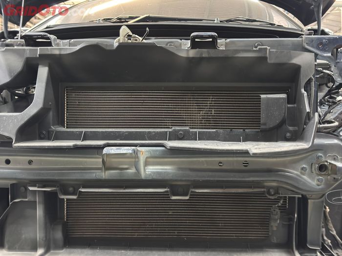 Kondensor AC mobil Suzuki