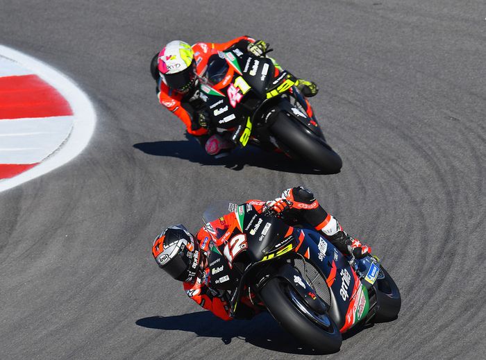 Memamerkan raungan mesin motor RS-GP terbaru, Aprilia akhirnya mengumumkan tanggal peluncuran tim untuk MotoGP 2022.