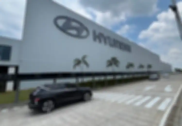 Dihantam Lonjakan Harga Plastik, Hyundai Pilih Tahan Harga Jual Mobil
