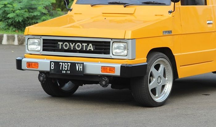 Toyota Kijang Tahun 1984 hasil restorasi jadi keterusan Modifikasi
