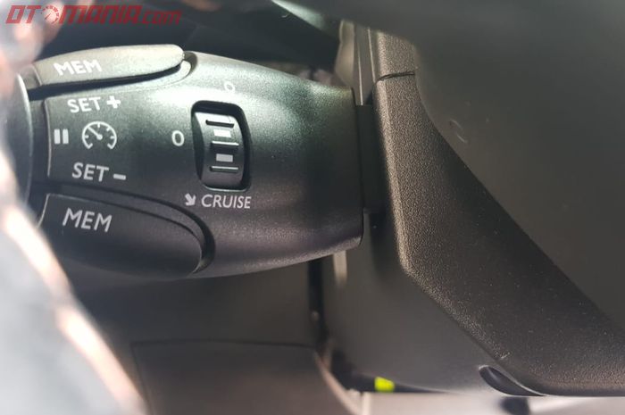 cruise control peugeot 5008 werkt niet