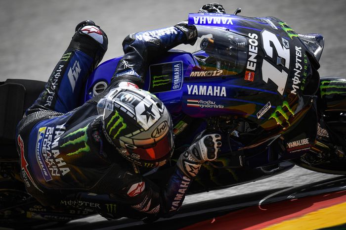 Pembalap Monster Energy Yamaha, Maverick Vinales mengaku tak sungkan untuk melihat data pembalap Yamaha yang lain