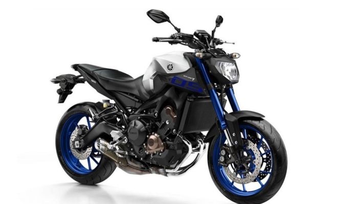 Yamaha MT-09 generasi pertama