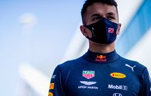 Terancam Ditendang Tim Red Bull, Alexander Albon Enggak Ingin Turun Pangkat. Maunya Apa Sih?