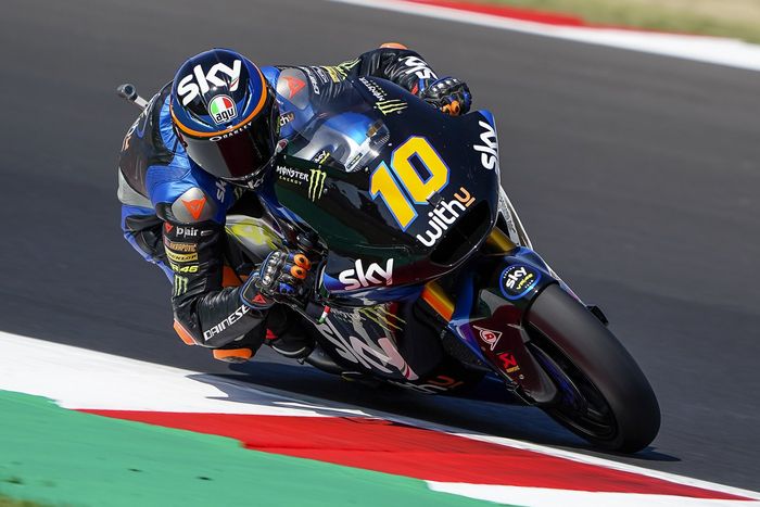 Luca Marini dan SKY Racing Team bisa bersamaan naik ke MotoGP tahun depan. 