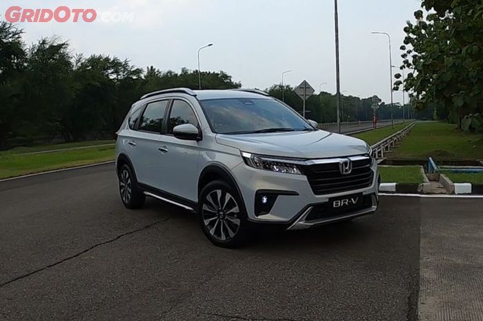 Honda BR-V baru punya sasis lebih panjang 40 mm