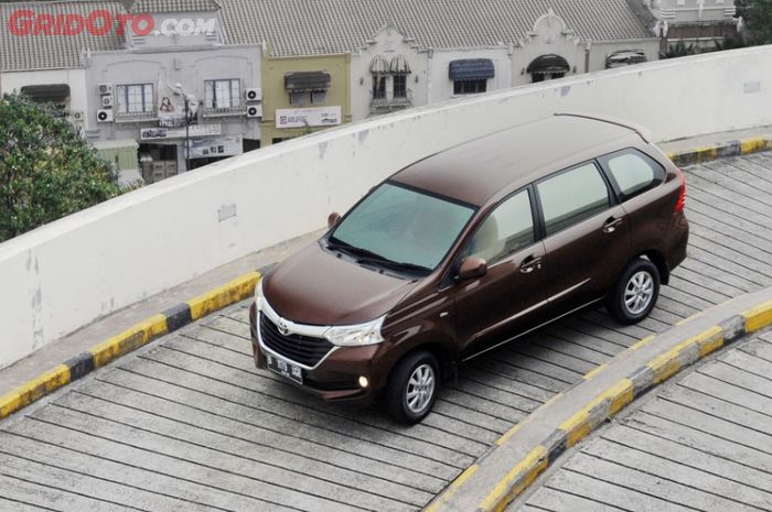 Ilustrasi harga mobil bekas Toyota Avanza 2018