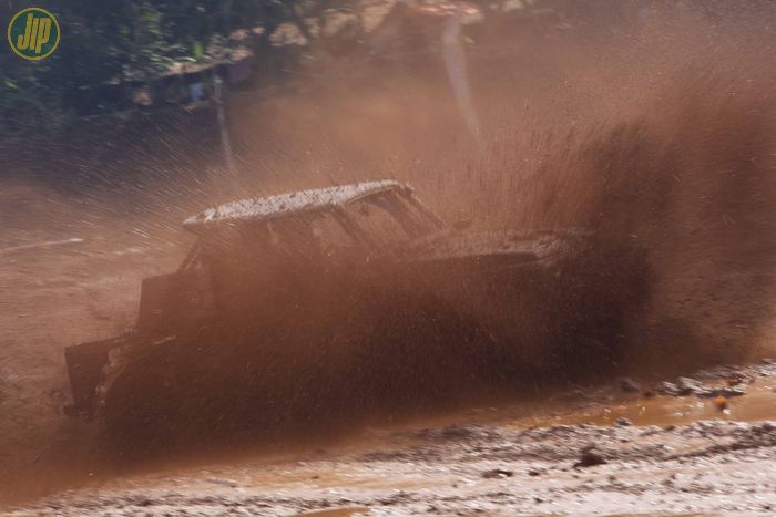 speed offroad mud bogger