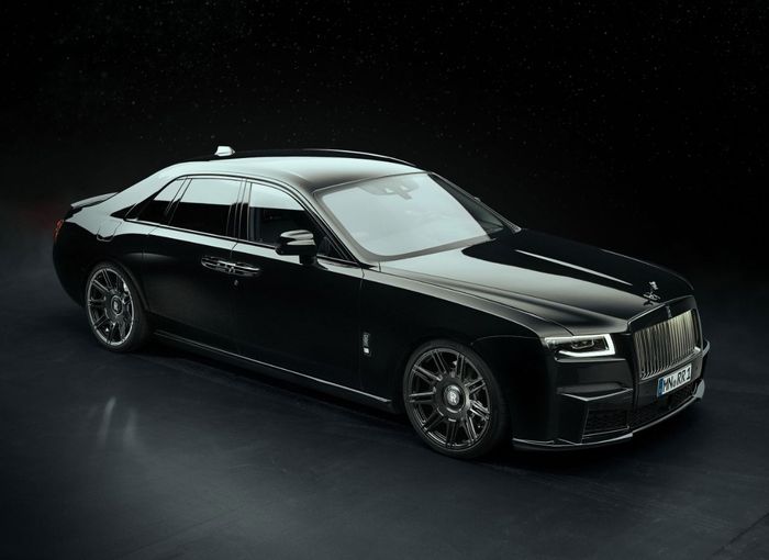 Mesin modifikasi Rolls-Royce Ghost kena suntik vitamin hingga 696 dk dan torsi 1.002 Nm