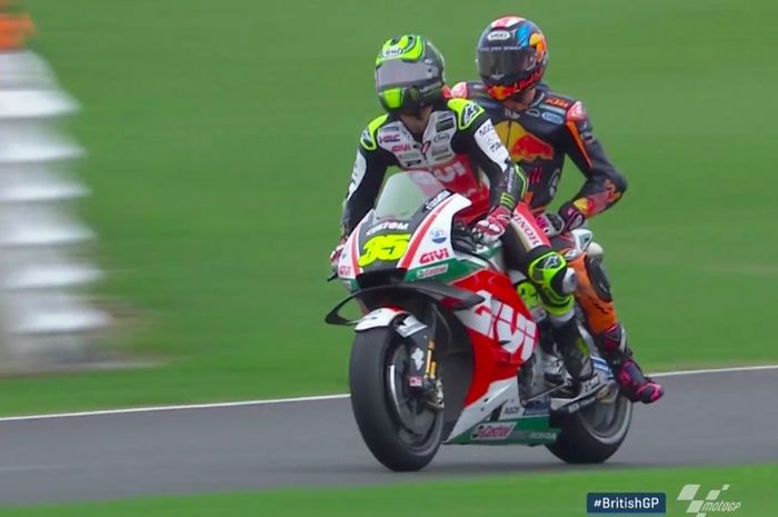 Cal Crutchlow Bonceng Bradley Smith