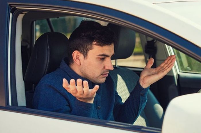 Ilustrasi nama fitur mobil yang membingungkan konsumennya