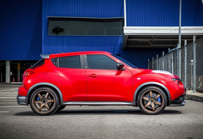 Modifikasi Nissan Juke punya setup kaki-kaki yang lebih pendek dari aslinya