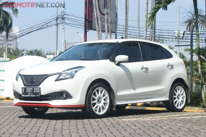 Suzuki Baleno Hatchback milik Arrio Sadewo yang dimodifikasi bergaya rally look