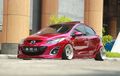 Mazda2 ini Hasil Modifikasi Cewek, Tampilanya Enggak Kalah Cantik!