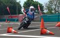 Street Manners: Pindah dari Motor Matik ke Motor Sport? Selain Belajar Kopling, Perhatikan Hal-hal Ini!
