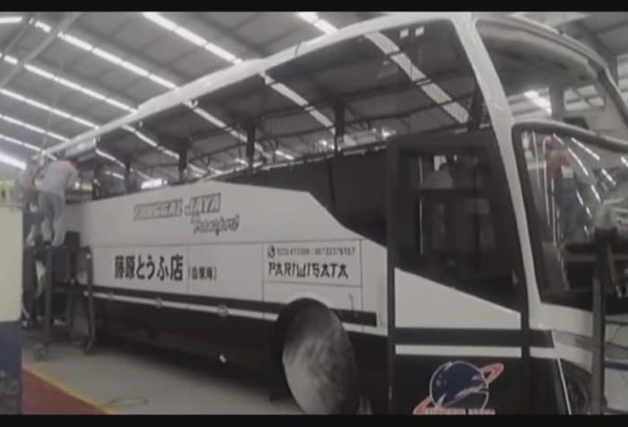 Bocoran tampilan bus PO Tunggal Jaya ala anime Initial D.
