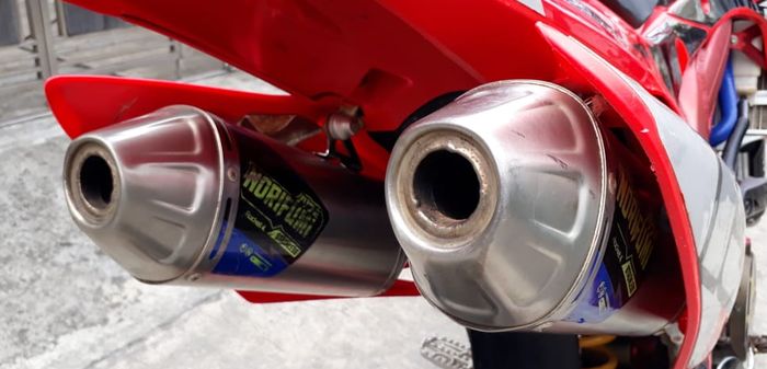 Knalpot double bikin custom merek Norifumi