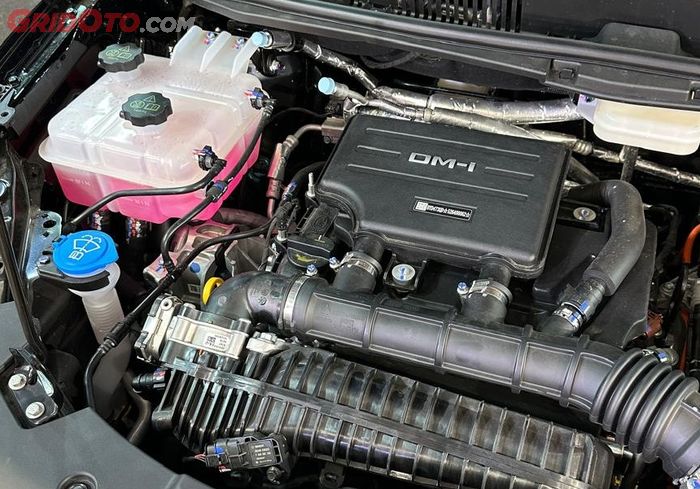 Mesin BYD M6 DM 2026