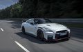 Nissan GT-R Nismo 2020 Harganya Makin Kenceng. Apakah Berbanding Lurus Dengan Performanya?