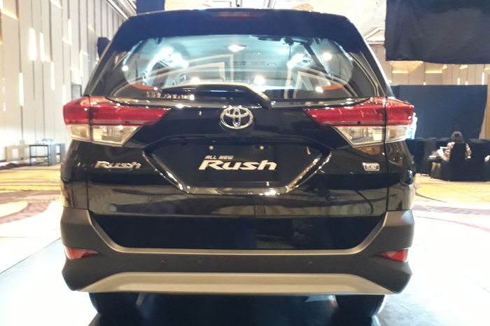 Bagian belakang All New Rush
