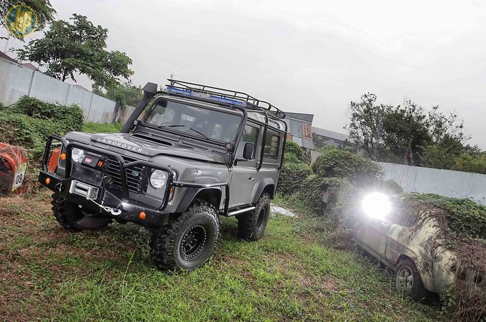 Land Rover Defender custom