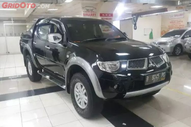 Seken Keren Tertarik Mobil Double Cabin Simak Daftar Harga Mitsubishi Strada Triton Gridoto Com