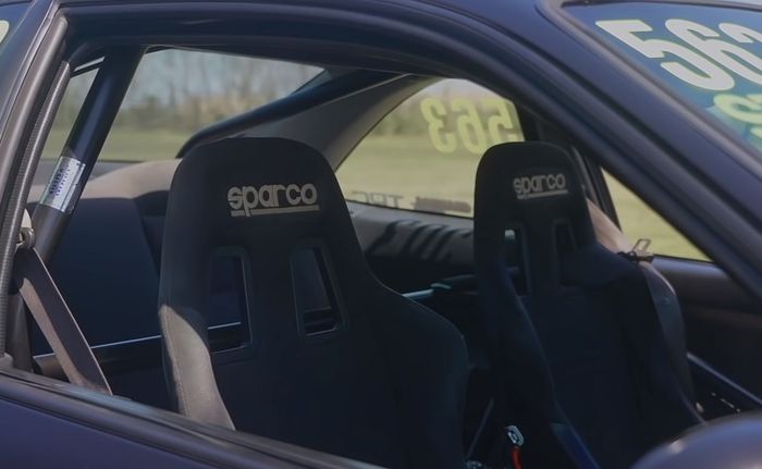 Tampilan interior modifikasi Honda Civic Genio