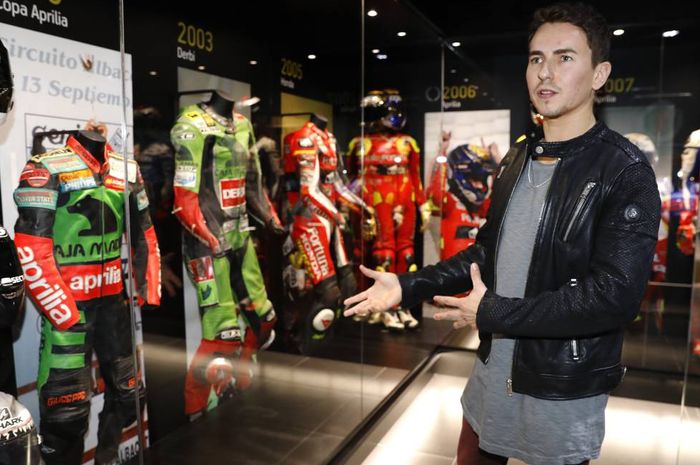 Jorge Lorenzo berada di museumnya di Andorra