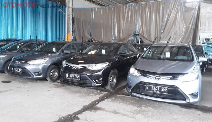 Toyota Limo eks taksi Bluebird dijual Rp 70 juta