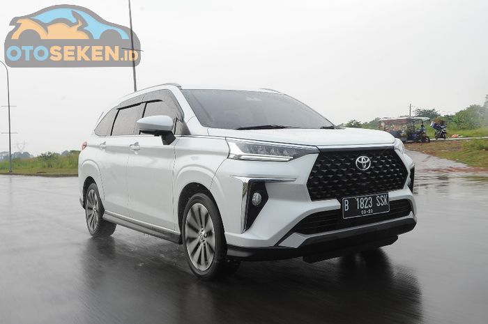 Spesifikasi dan kisaran harga Toyota All New Veloz tahun 2021 seken