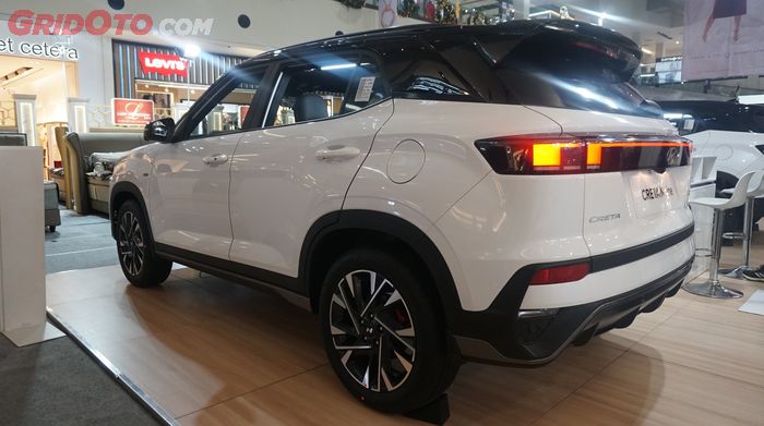 Bagian buritan New Creta berubah total dengan cluster lampu baru