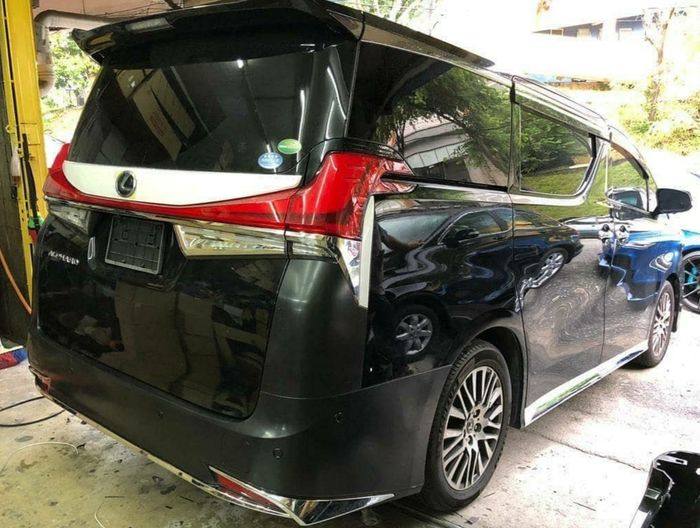 Bodi konversi hanya bisa dilakukan pada Alphard tahun 2015 ke atas