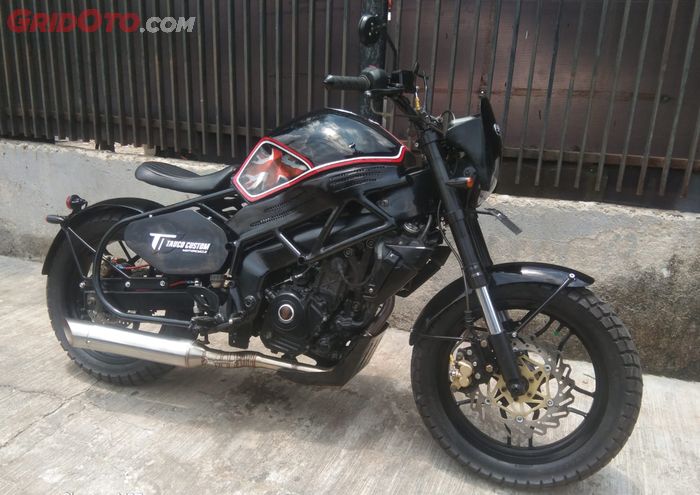 Kawasaki Bajaj Pulsar NS pasang bodi baru dan custom rangka