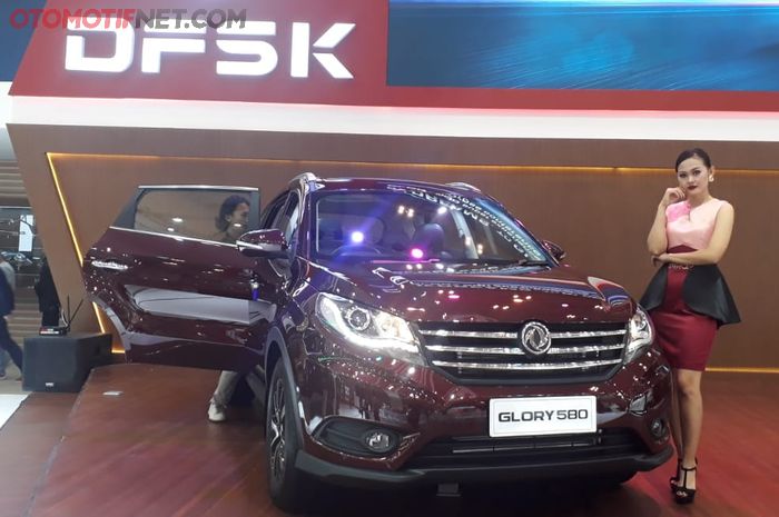 Penampilan DFSK Glory 580 di GIIAS 2018