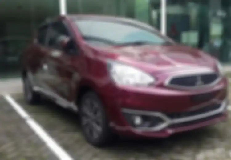 Enak Buat Harian, Harga Mitsubishi Mirage Exceed 2016 Bekas Sisa Segini