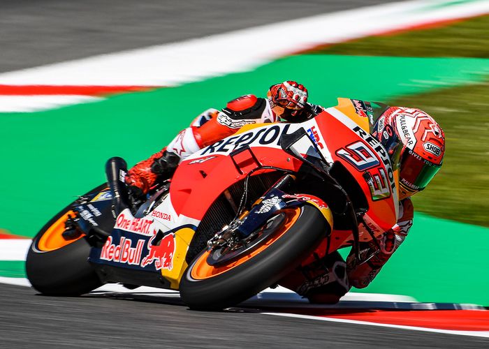 Marc Marquez Pamer Desain Helm Shoei Untuk 2021 Grafis Kebanggaan Masih Dipertahankan Gridoto Com