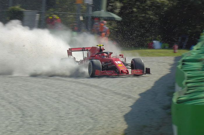 Tabrak Dinding pembatas di balapan F1 Italia 2020, Charles Leclerc mengaku kehilangan kendali atas mobil Ferrari, SF1000 yang ia kendarai