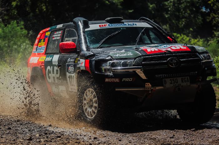 Tim Jejelogy GHP Law Firm yang dinahkodai oleh pereli Julian Johan (Jeje) bersama dua co-driver Chupong Chaiwan dan Recky Resanto serta dengan tim berhasil finis di peringkat ke-4, setelah melewati 6 Special Stage (SS) yang ada