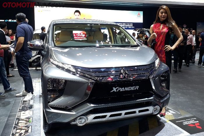 Mitsubishi Xpander GLS A/T, jadi Xpander dengan transmisi otomatis paling murah