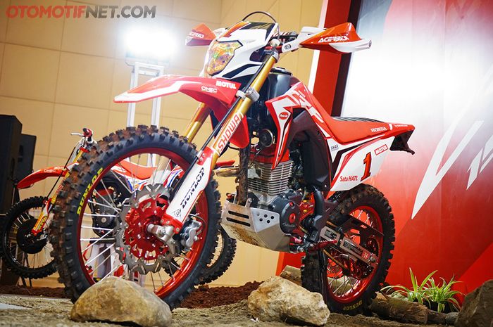 Honda CRF150L berkonsep motor balap enduro