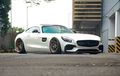 Tampang Mercedes AMG GT-S Dibikin Keren Dengan Serba Plug and Play