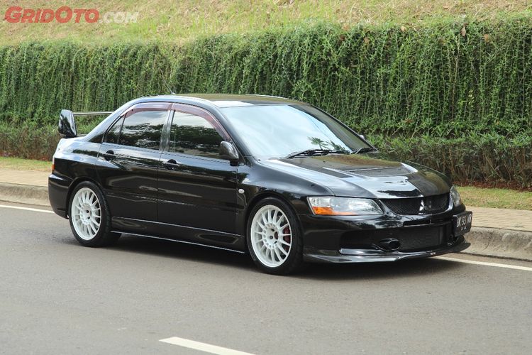 Pehobi Rally Modif Lancer Evo 9 Jadi Kencang Dan Stabil Buat Harian Gridoto Com
